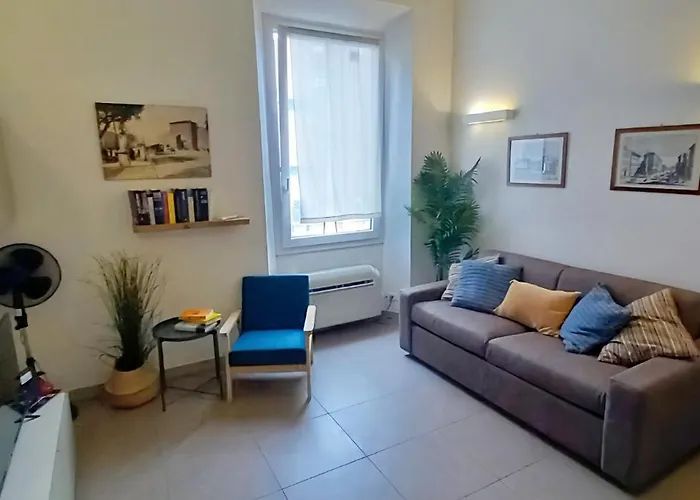 Charming & Spacious Florentine Just Two Mins From Tram Stop Florence